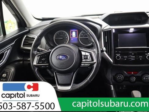 Used 2019 Subaru Forester Premium AWD/4WD image 16