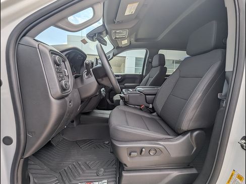 New 2026 Chevrolet Silverado 1500 Custom Trail Boss w/ Turbomax Blackout Package AWD/4WD image 16
