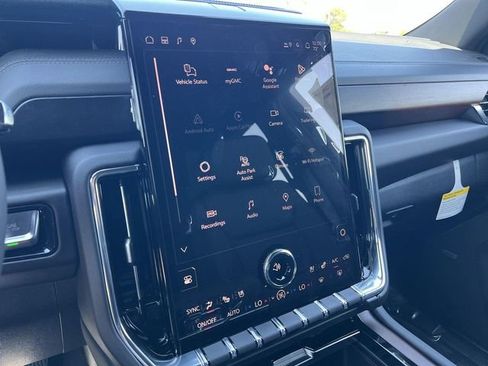 New 2026 GMC Yukon XL Denali w/ Advanced Technology Package RWD image 16