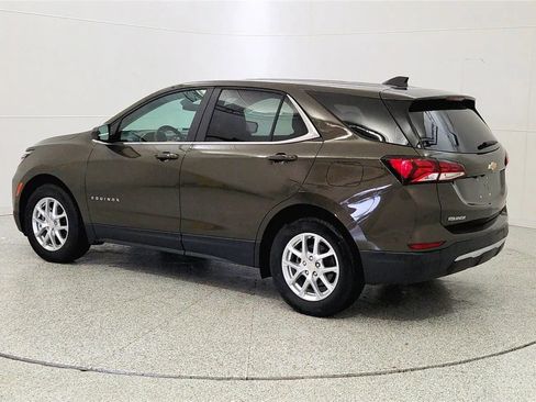 Used 2024 Chevrolet Equinox LT FWD image 5