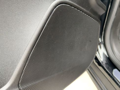 Used 2024 Cadillac XT4 Sport w/ Cold Weather Package image 21