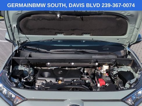 Used 2021 Toyota RAV4 XLE Premium FWD image 14