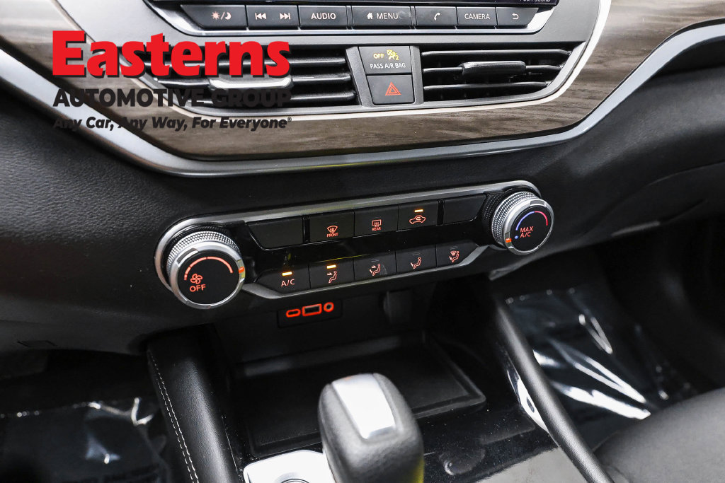 Used 2023 Nissan Altima 2.5 SV FWD image 21
