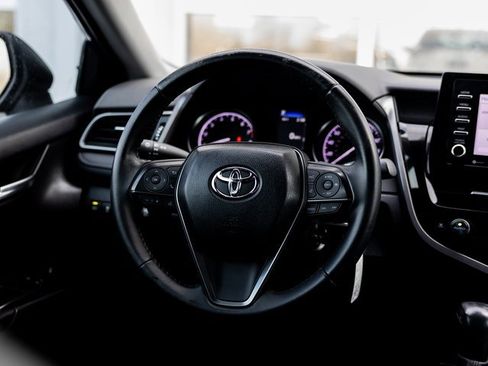 Certified 2023 Toyota Camry SE image 11