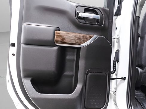 Used 2021 GMC Sierra 1500 Elevation image 28