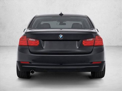 Used 2015 BMW 320i xDrive Sedan AWD/4WD image 6