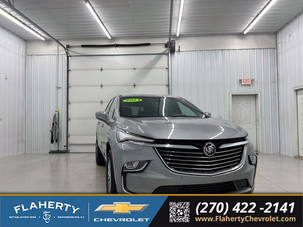Used 2023 Buick Enclave Essence FWD 360° Tour