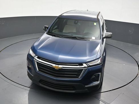 Used 2023 Chevrolet Traverse LS FWD image 23