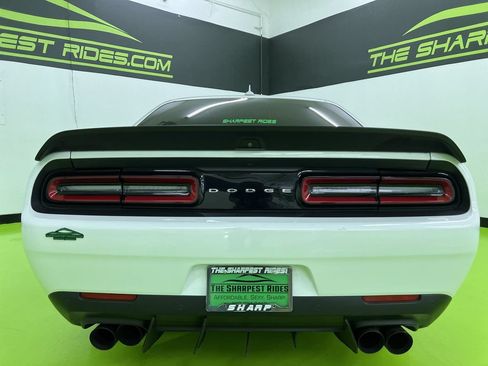 Used 2021 Dodge Challenger R/T Scat Pack w/ Driver Convenience Group RWD image 8