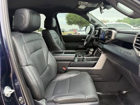 Used 2025 Toyota Tundra SR5 w/ SR5 Premium Package AWD/4WD image 28