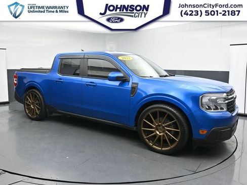 Certified 2022 Ford Maverick Lariat w/ Lariat Luxury Package AWD/4WD image 3