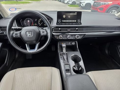 Used 2024 Honda Civic EX-L image 7