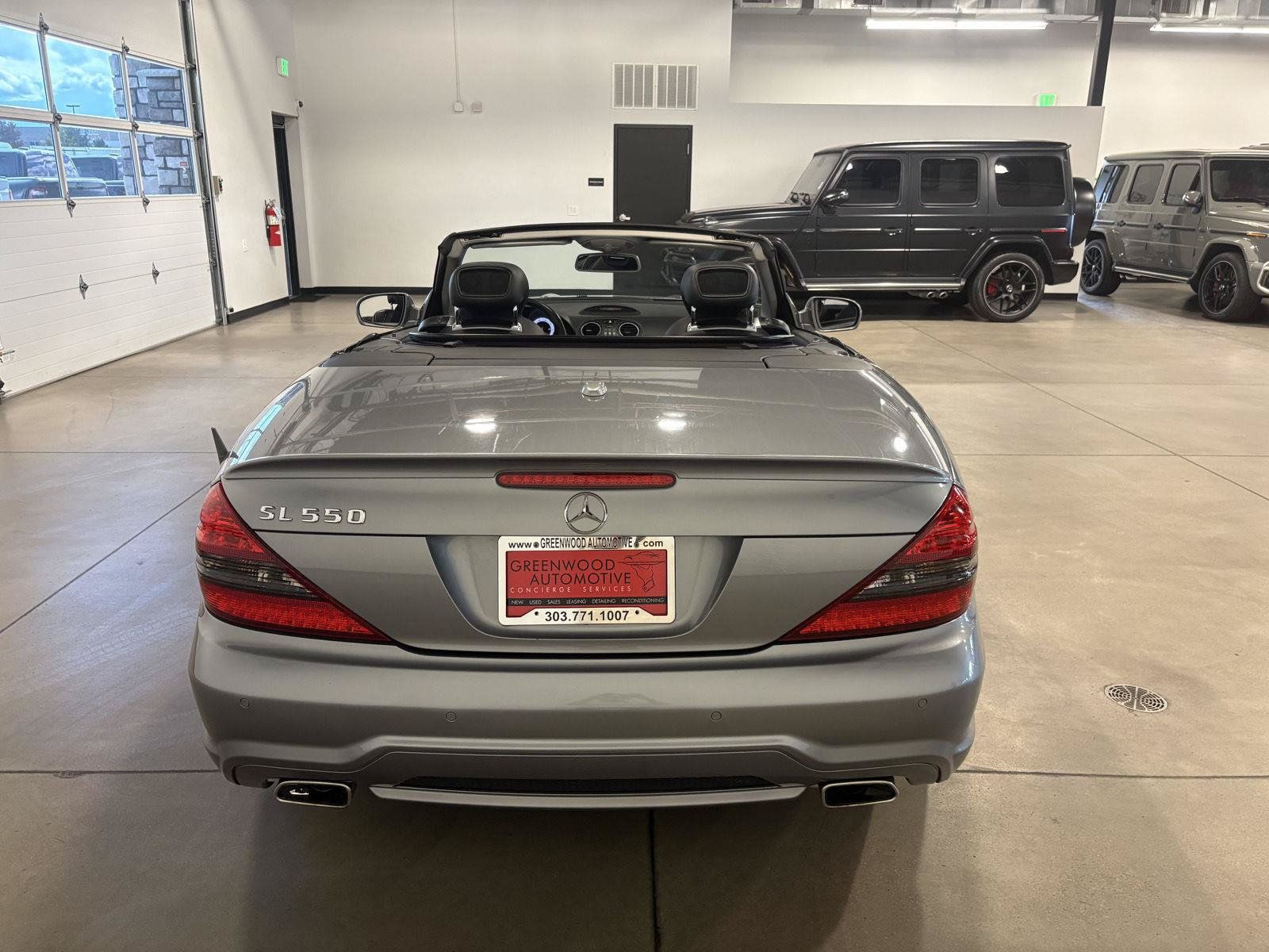 Used 2009 Mercedes-Benz SL 550 image 12