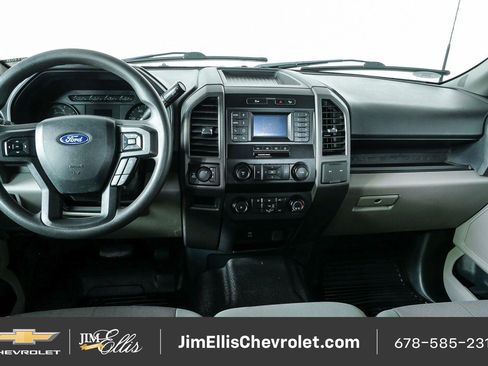 Used 2022 Ford F350 XL w/ FX4 Off-Road Package AWD/4WD image 16