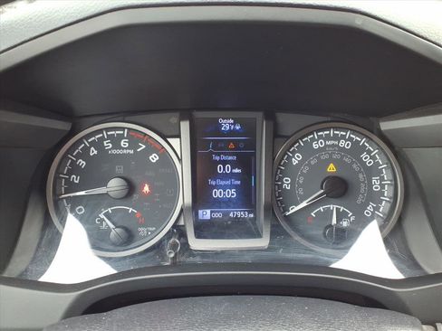 Used 2021 Toyota Tacoma TRD Sport image 24