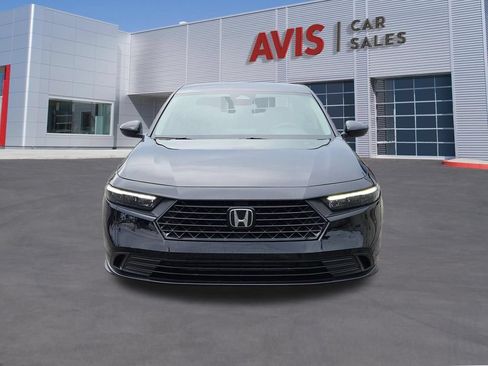 Used 2025 Honda Accord LX image 10