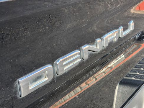 Used 2023 GMC Sierra 1500 Denali w/ Denali Reserve Package image 11