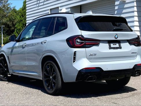 Used 2024 BMW X3 xDrive30i w/ Premium Package AWD/4WD image 2