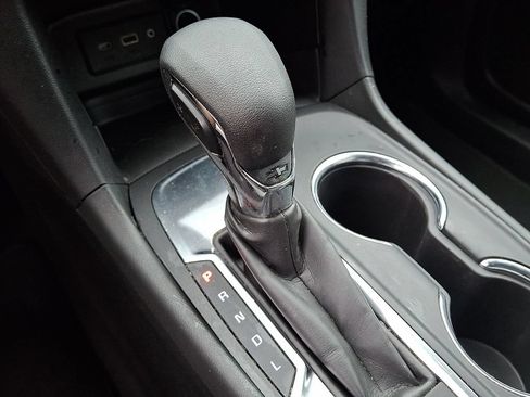 Certified 2023 Chevrolet Equinox LS FWD image 14