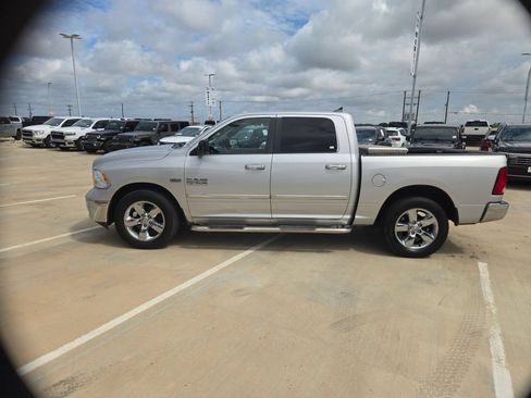 Used 2016 RAM 1500 Lone Star RWD image 6