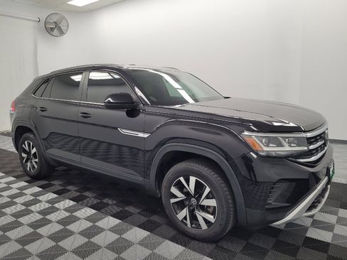 Used 2020 Volkswagen Atlas Cross Sport SE AWD/4WD image 11