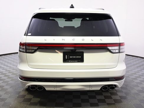 New 2026 Lincoln Aviator Reserve image 5
