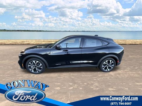 Used 2025 Ford Mustang Mach-E Select w/ Interior Protection Package image 11