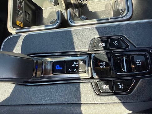 Used 2025 Lexus TX 350 AWD w/ Technology Package image 16