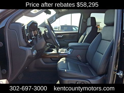 New 2026 GMC Sierra 1500 Elevation w/ Elevation Premium Package AWD/4WD image 12