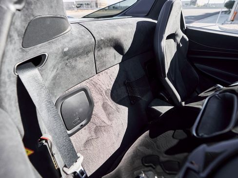 Used 2024 McLaren 750S Spider image 41