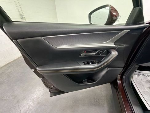 Used 2024 MAZDA CX-90 3.3 Turbo w/ Premium Package AWD/4WD image 23