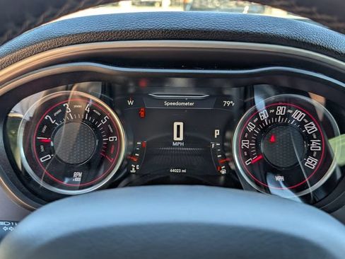 Used 2022 Dodge Challenger GT RWD image 13