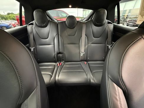 Used 2022 Tesla Model X AWD/4WD image 28