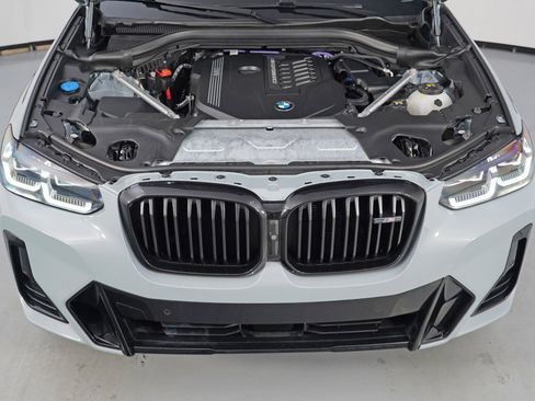 Used 2022 BMW X3 M40i image 8