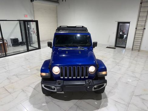 Used 2020 Jeep Wrangler Unlimited Sahara AWD/4WD image 7
