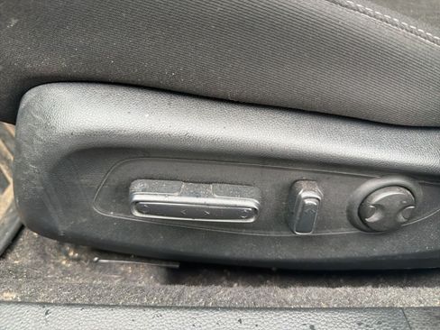 Certified 2023 Honda Accord EX image 11