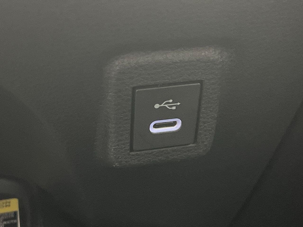 Used 2025 Toyota Corolla XSE FWD image 22