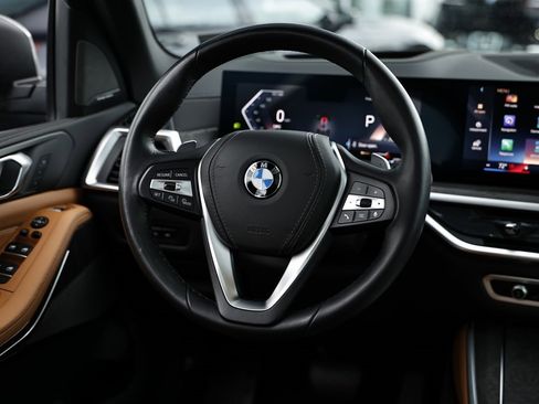 Certified 2025 BMW X5 sDrive40i w/ Premium Package image 27