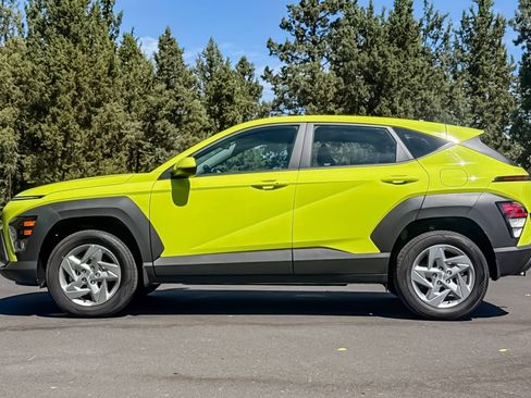 Used 2026 Hyundai Kona SE AWD/4WD image 8