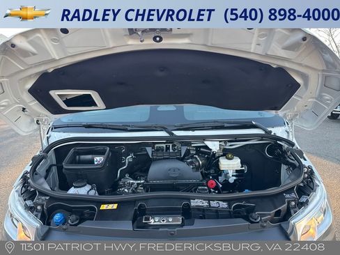 Used 2025 Mercedes-Benz Sprinter 2500 image 15