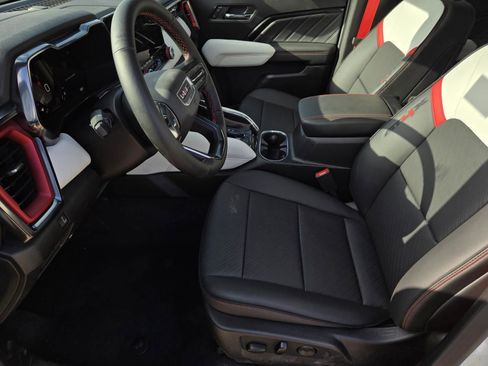 New 2026 GMC Canyon AT4X image 8