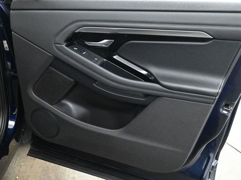 Used 2021 Land Rover Range Rover Evoque R-Dynamic S image 20