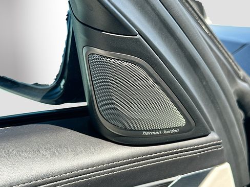 Used 2019 BMW 740i w/ Executive Package RWD image 19