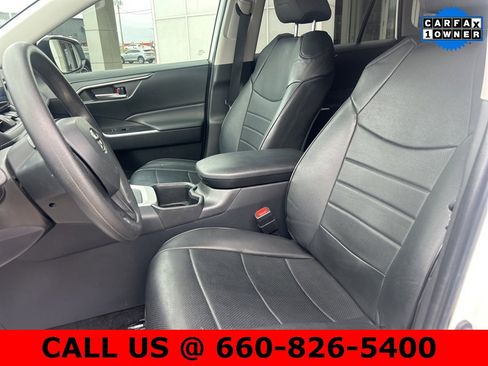 Used 2024 Toyota RAV4 XLE image 15