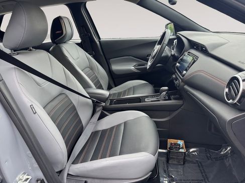 Used 2021 Nissan Kicks SR w/ SR Premium Package FWD image 15