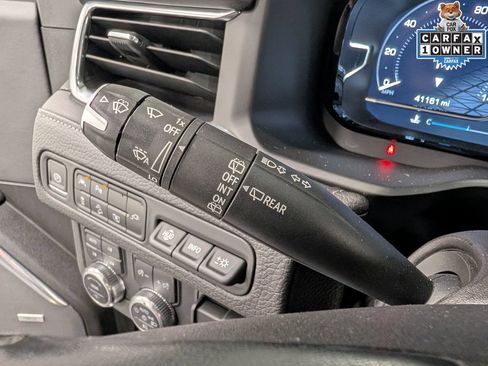 Used 2022 GMC Yukon XL Denali w/ Denali Ultimate Package AWD/4WD image 17