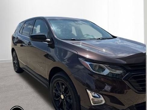 Used 2020 Chevrolet Equinox LT image 3