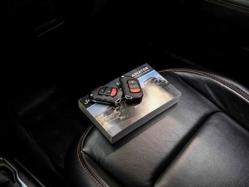 Used 2021 Jeep Gladiator Mojave image 81