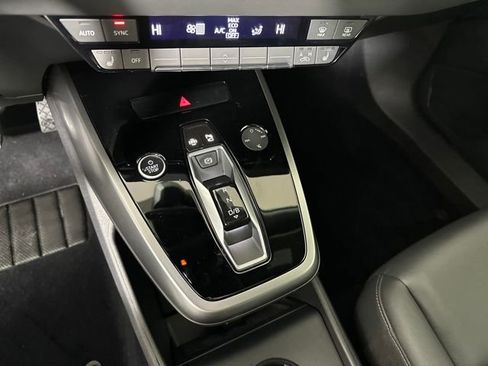 Used 2024 Audi Q4 e-tron Prestige w/ Black Optic Package image 20