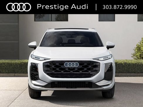 Used 2026 Audi Q3 quattro 2.0T w/ Driver Assistance Package AWD/4WD image 2